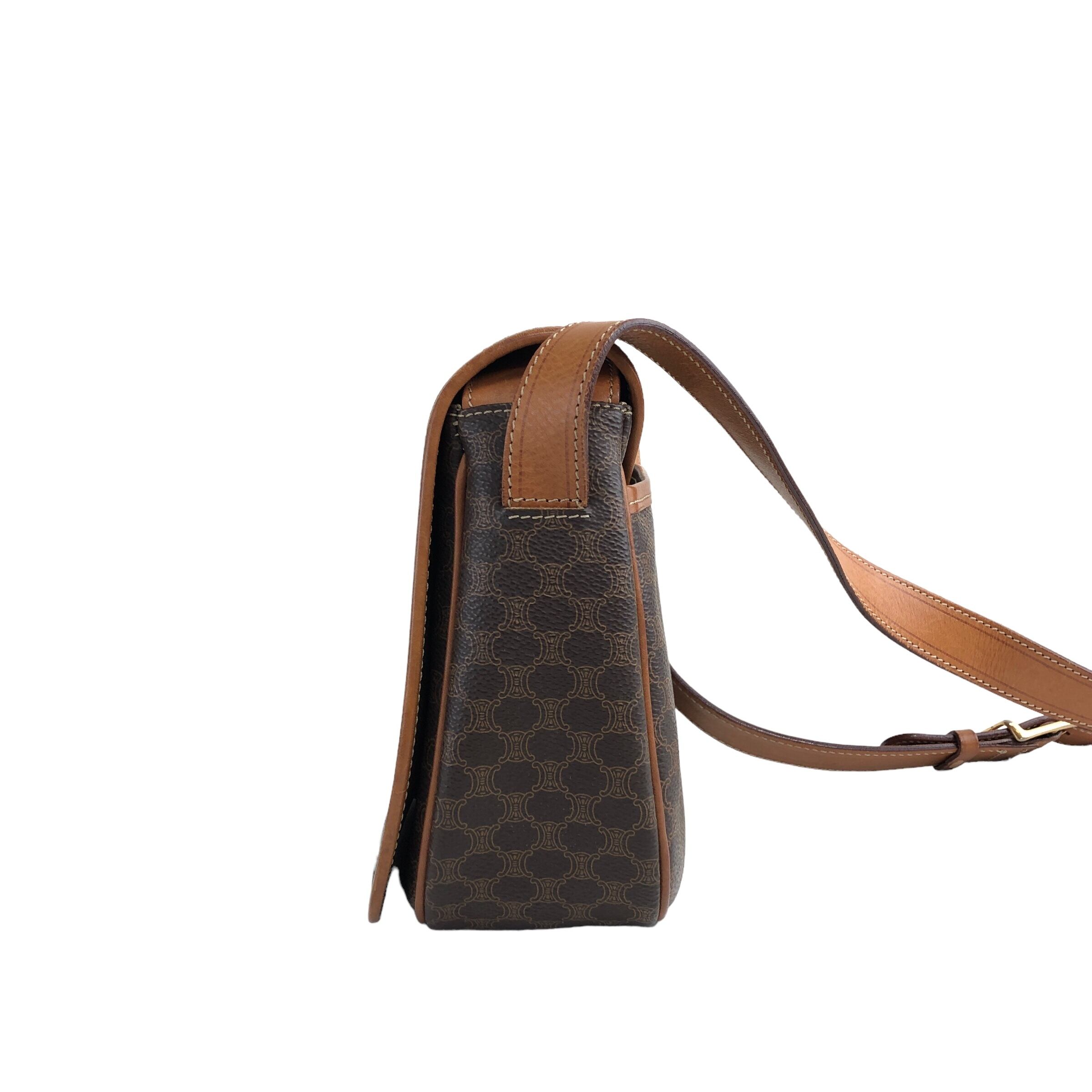 CELINE セリーヌ マカダム ショルダーバッグ ブラウン ブラゾン型押し CELINE セリーヌ マカダム ショルダーバッグ ブラウン ブラゾン型押し