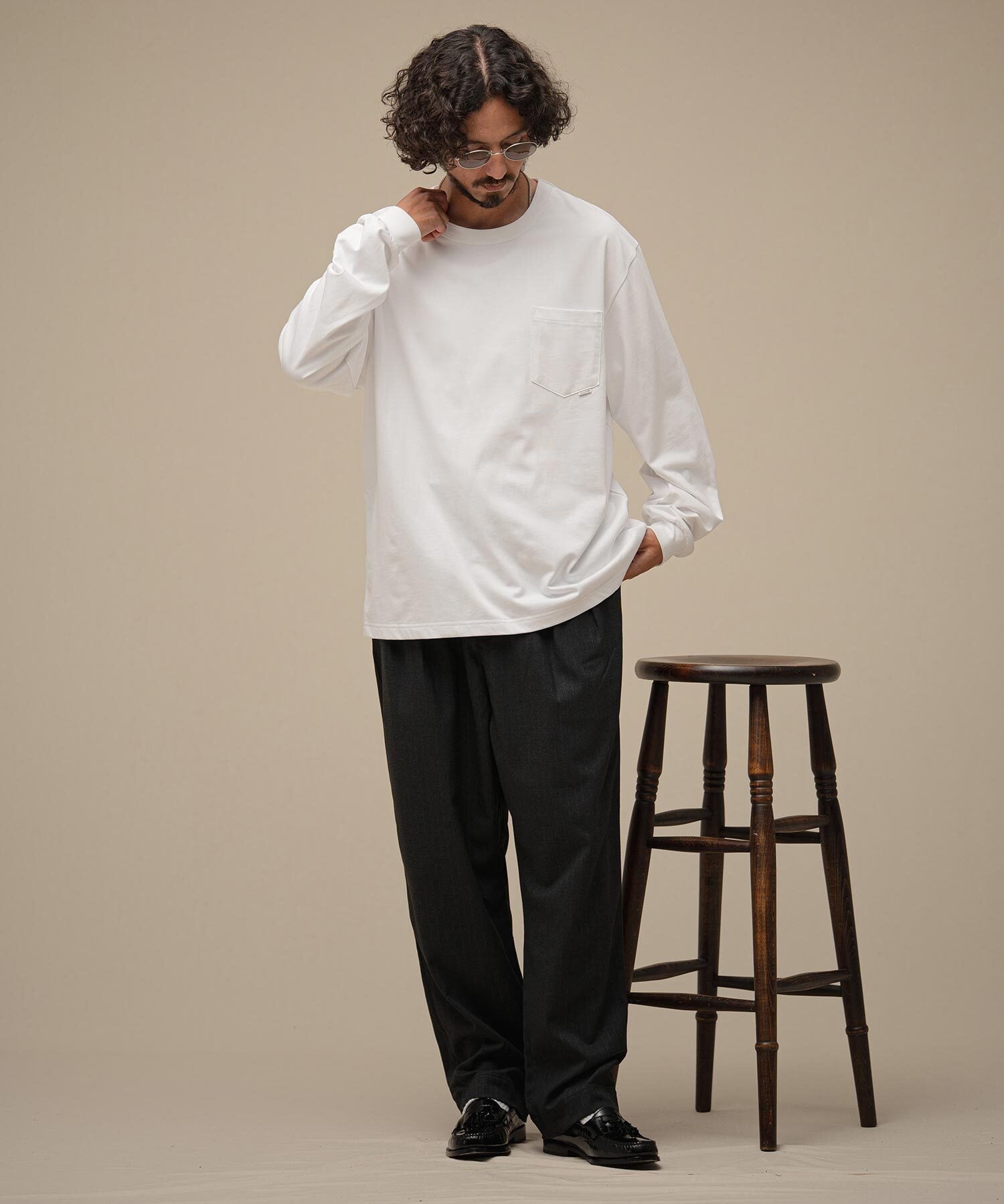 THEOREM Flag Label Poketed LS Tee (WHT) TRM-2624016