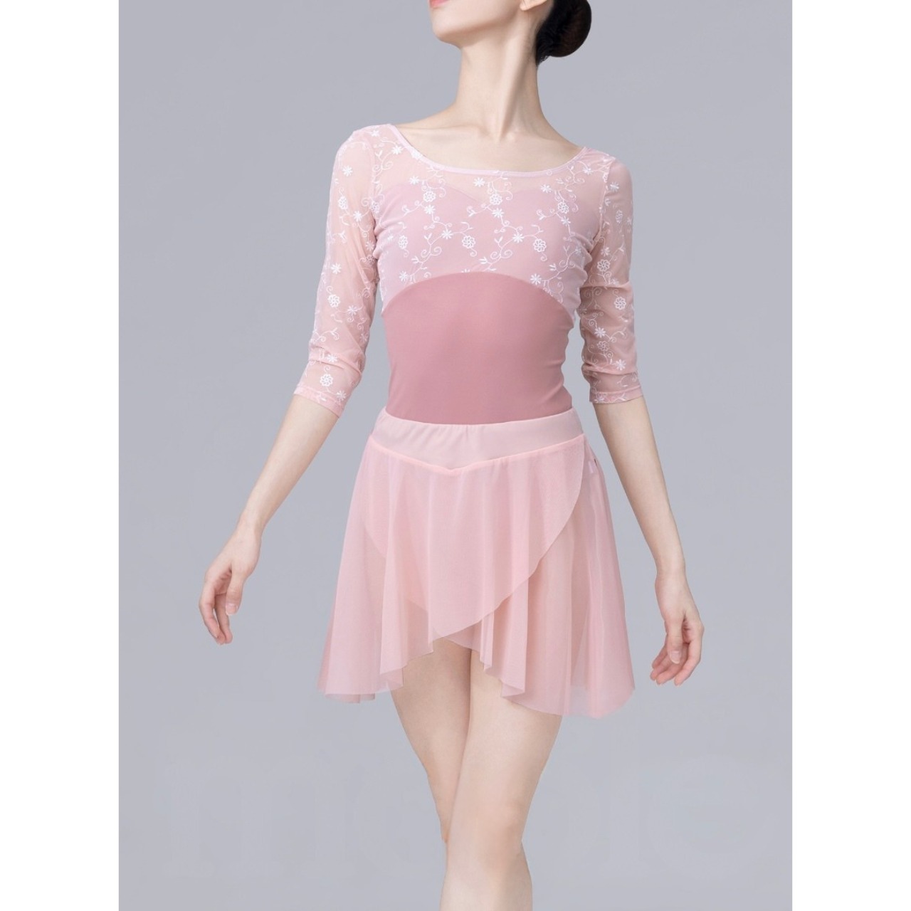 クロップライン 小花レース スリーブレオタード 3色展開 L0465