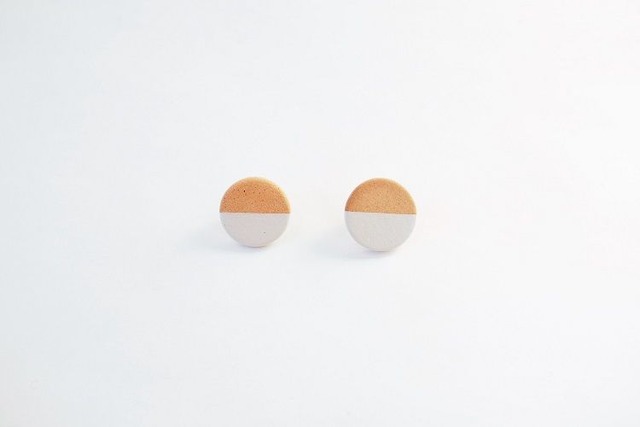 POINT　HALF pierce/earring 　Red / White