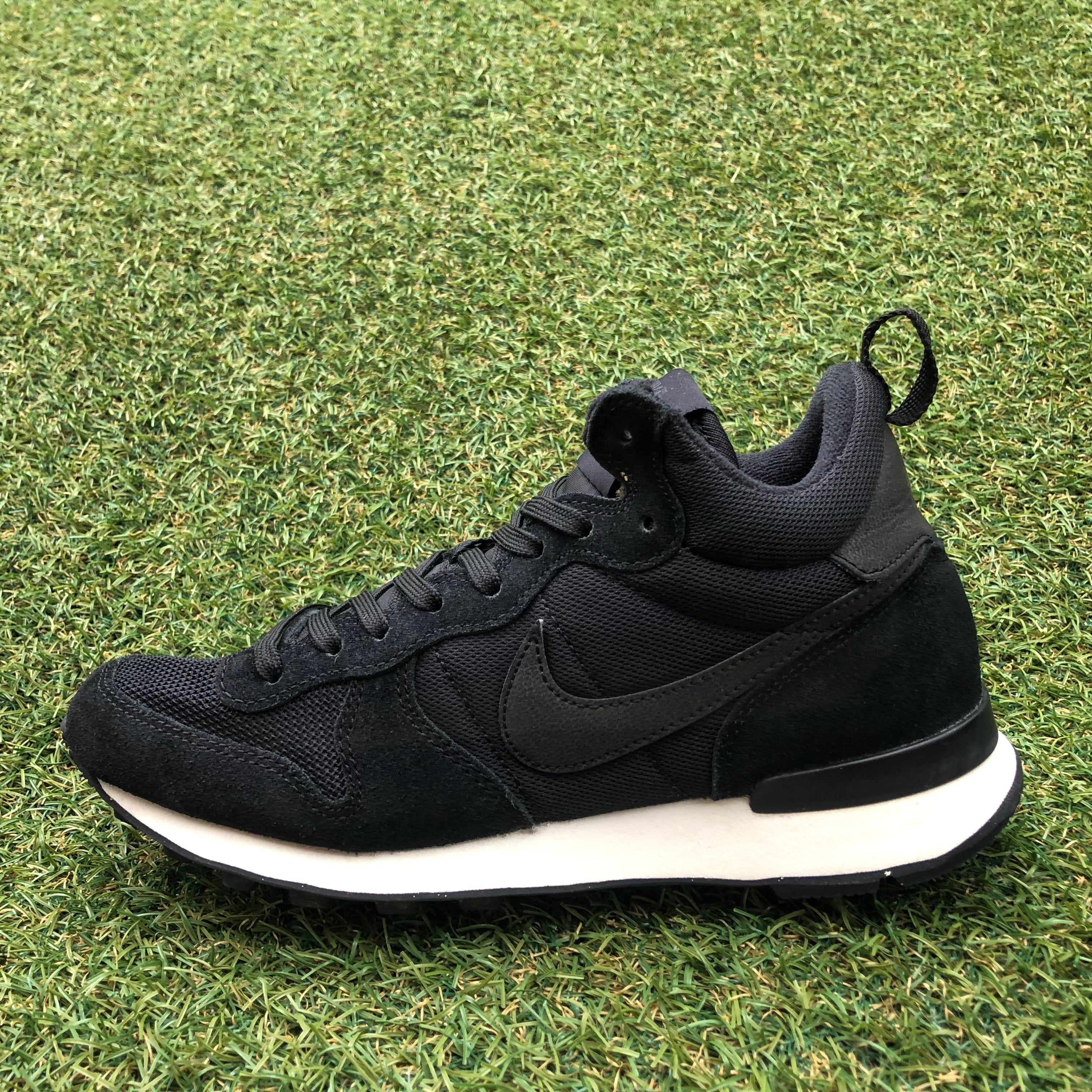 NIKE INTERNATIONALIST MID ナイキ インターナショナリストミッド H420