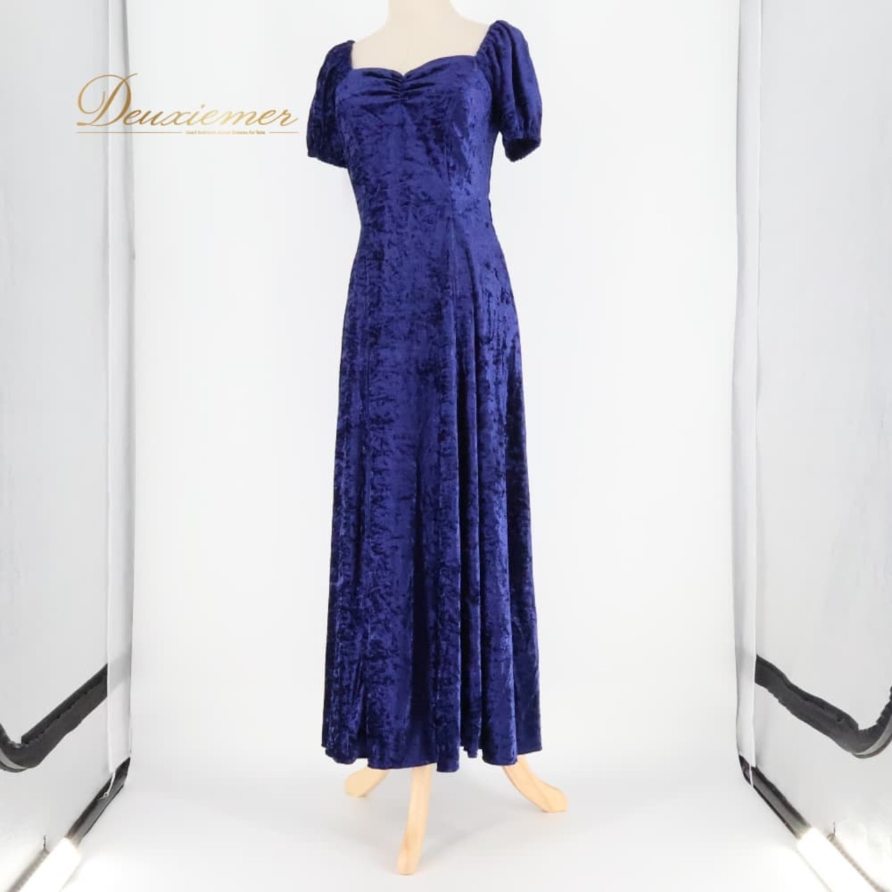 ハワイアンダンス 衣装 Paondor パンドール ワンピース フラダンス ブルー系 ベロア ワンカラー 無地 上品 きれい 高級感 華やか 鮮やか かわいい シンプル 青 ハワイアン アロハ ハワイアンプリント フラ ダンス レッスン 練習