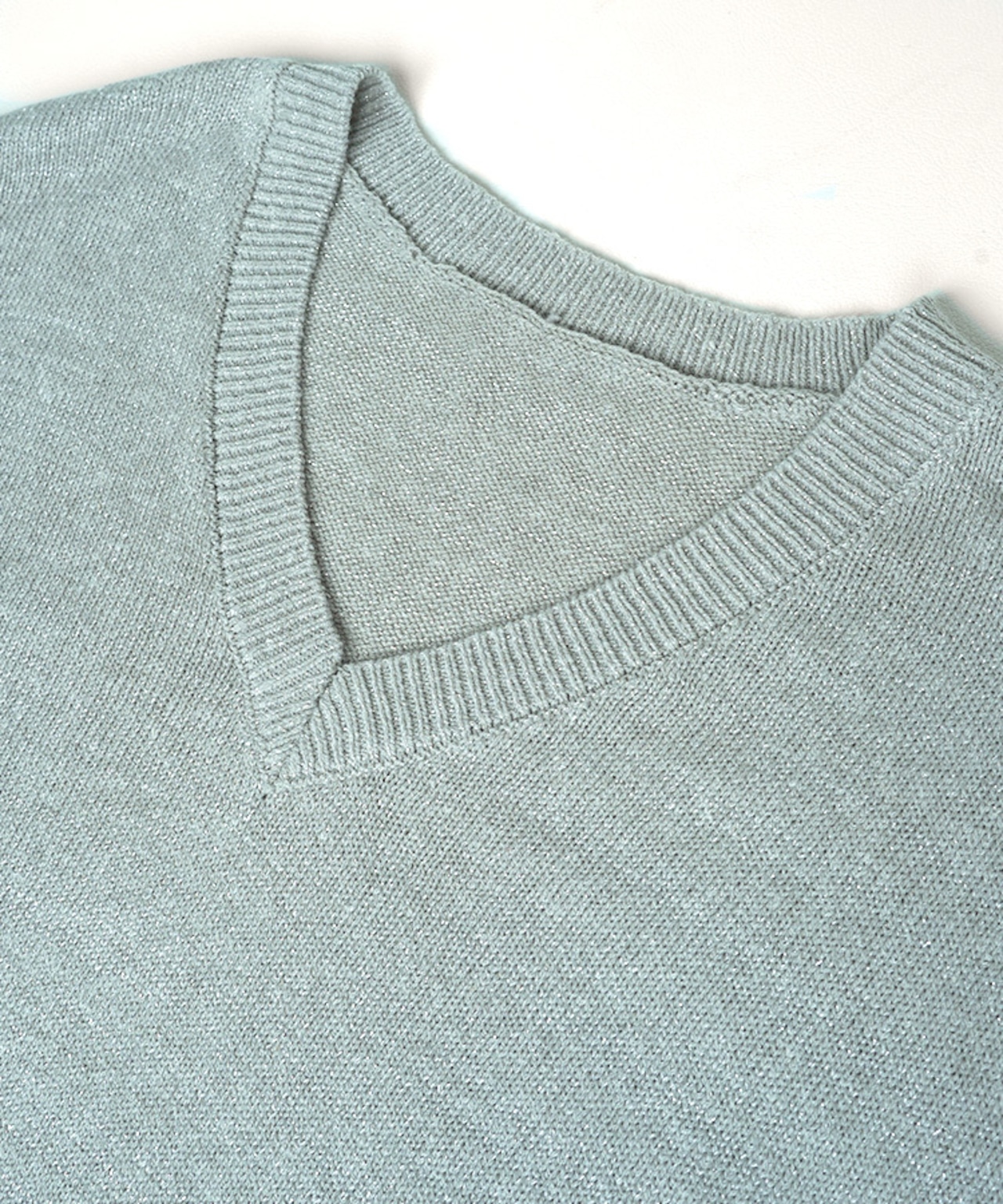 VネックグリッターTOPS (GRAY) CQ-49025