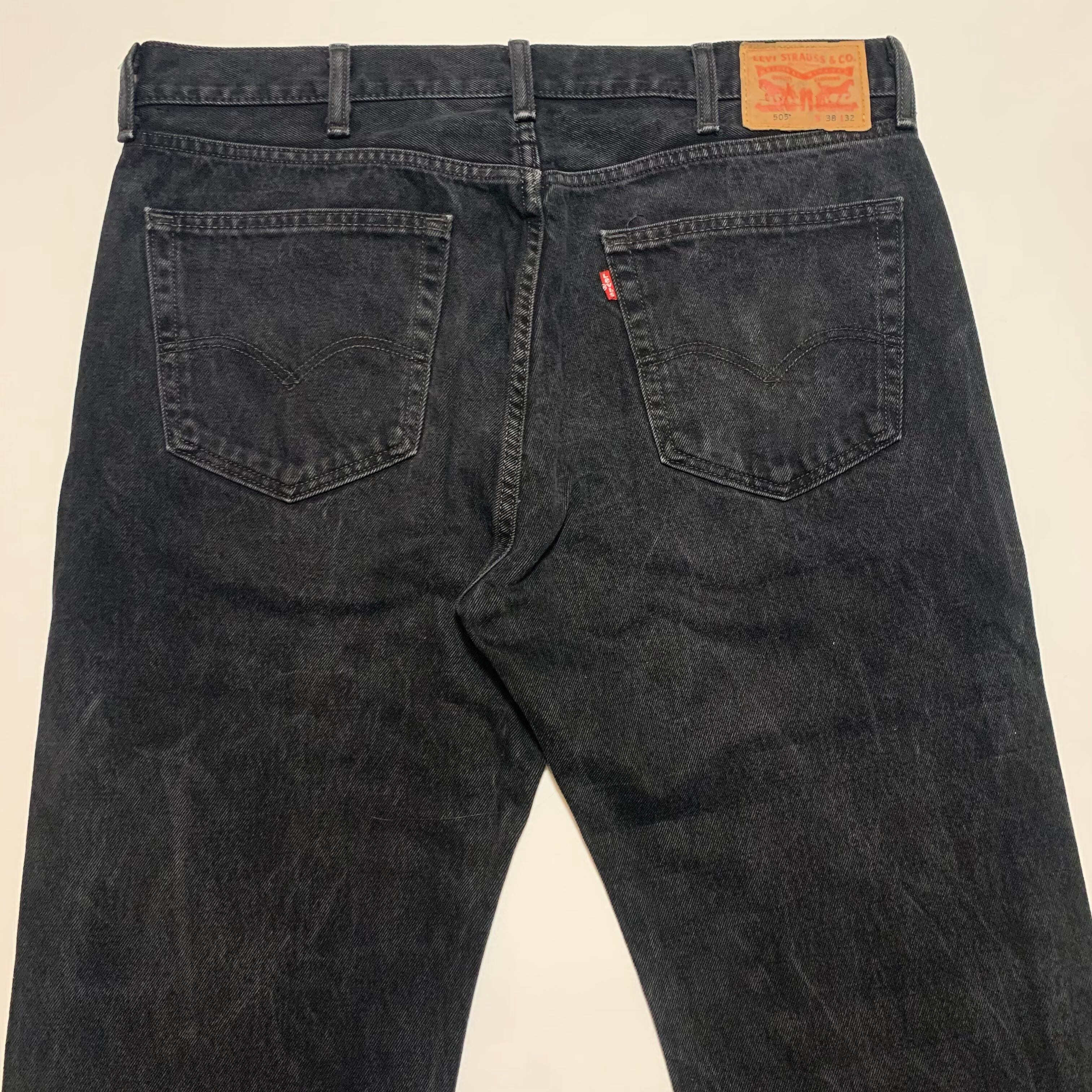 【人気】LEVI'Sリーバイス505ブラックデニム　W38 L32ビッグサイズ. 6163 Levi's リーバイス 505 ブラックデニムパンツ テーパードデニム