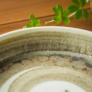 うずまき 7寸 銅鑼鉢（切立鉢・切立皿）／吉永哲子