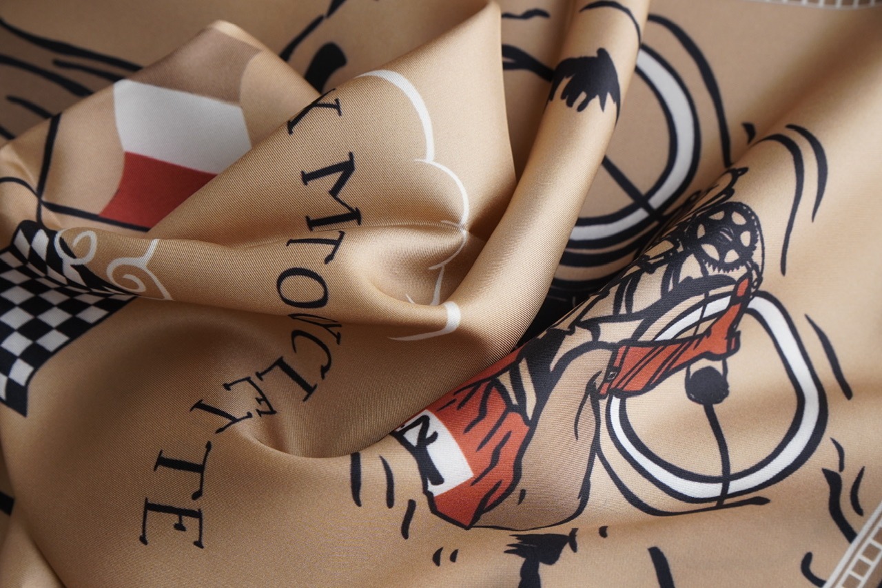 【A PIECE OF CHIC】SILK SCARF / MOTOCYCLETTISTE - BURGUNDY
