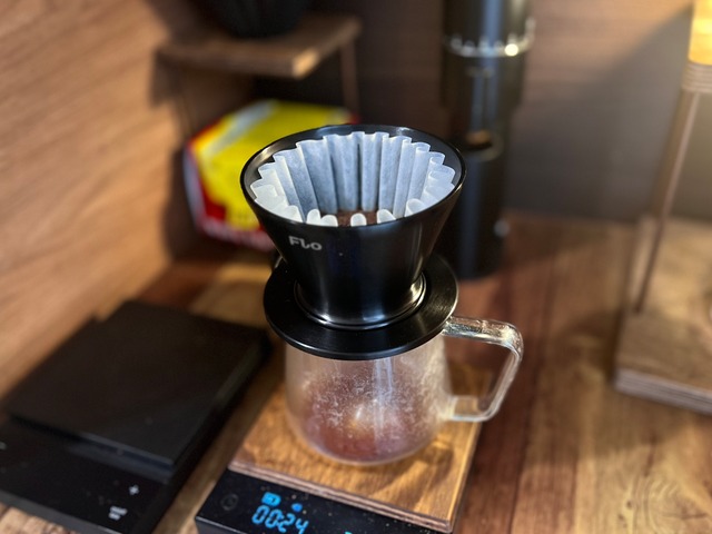 Varia x Kurasu Kyoto FLO Dripper Black