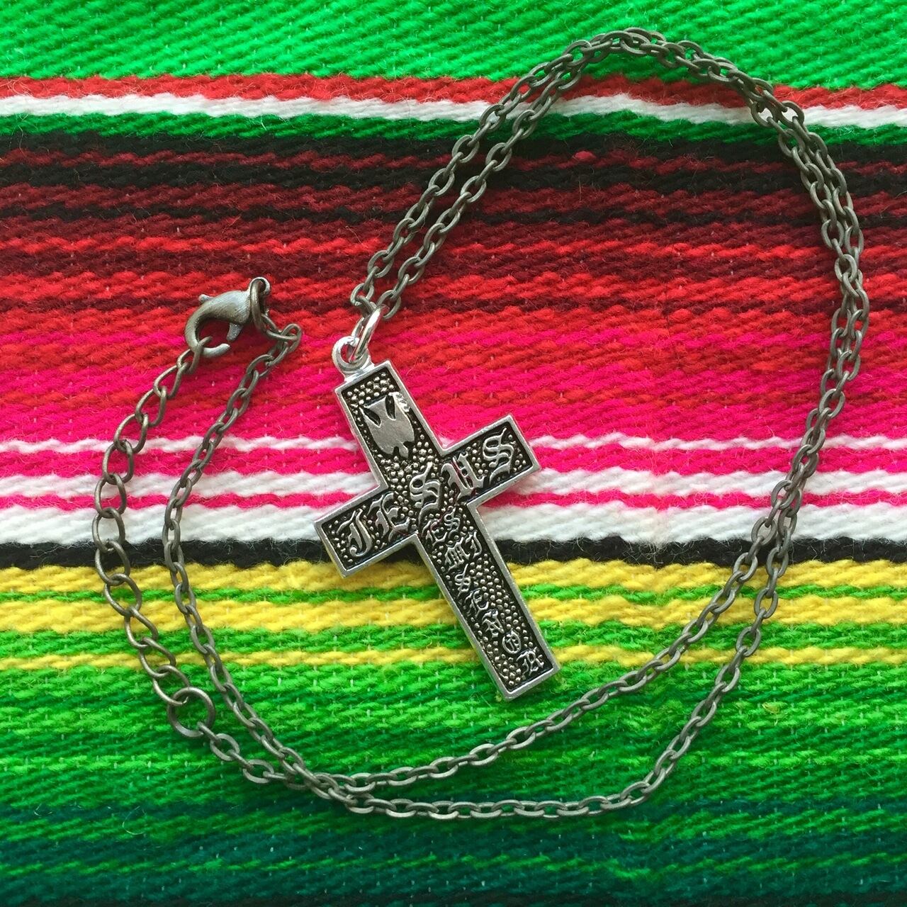 ﾒｷｼｶﾝ雑貨＜ｱｸｾｻﾘｰ フラットクロスネックレス✙／シルバー✧ | Pay ID