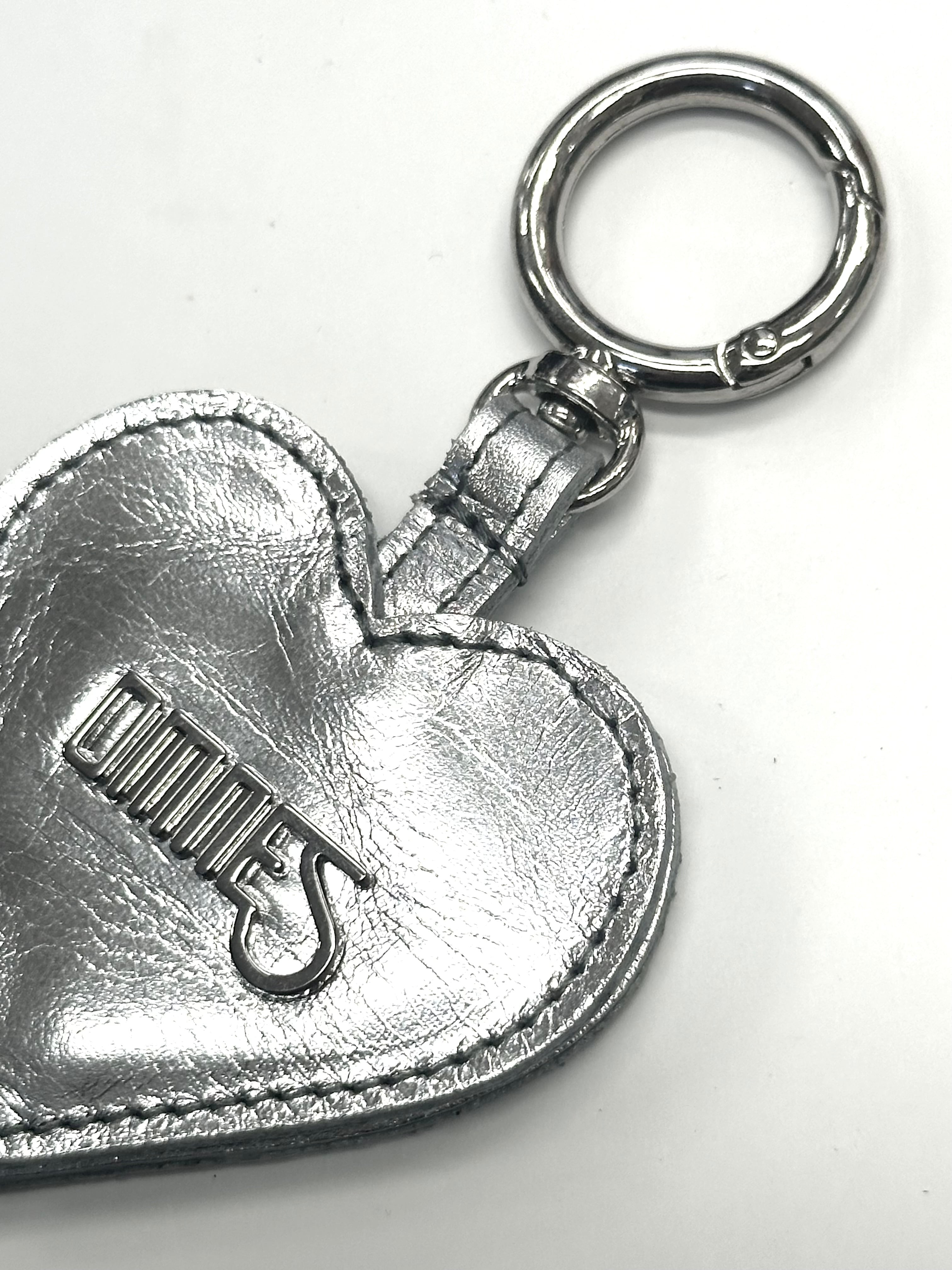 LOVE Locket KeyHolder SILVER | OMNES