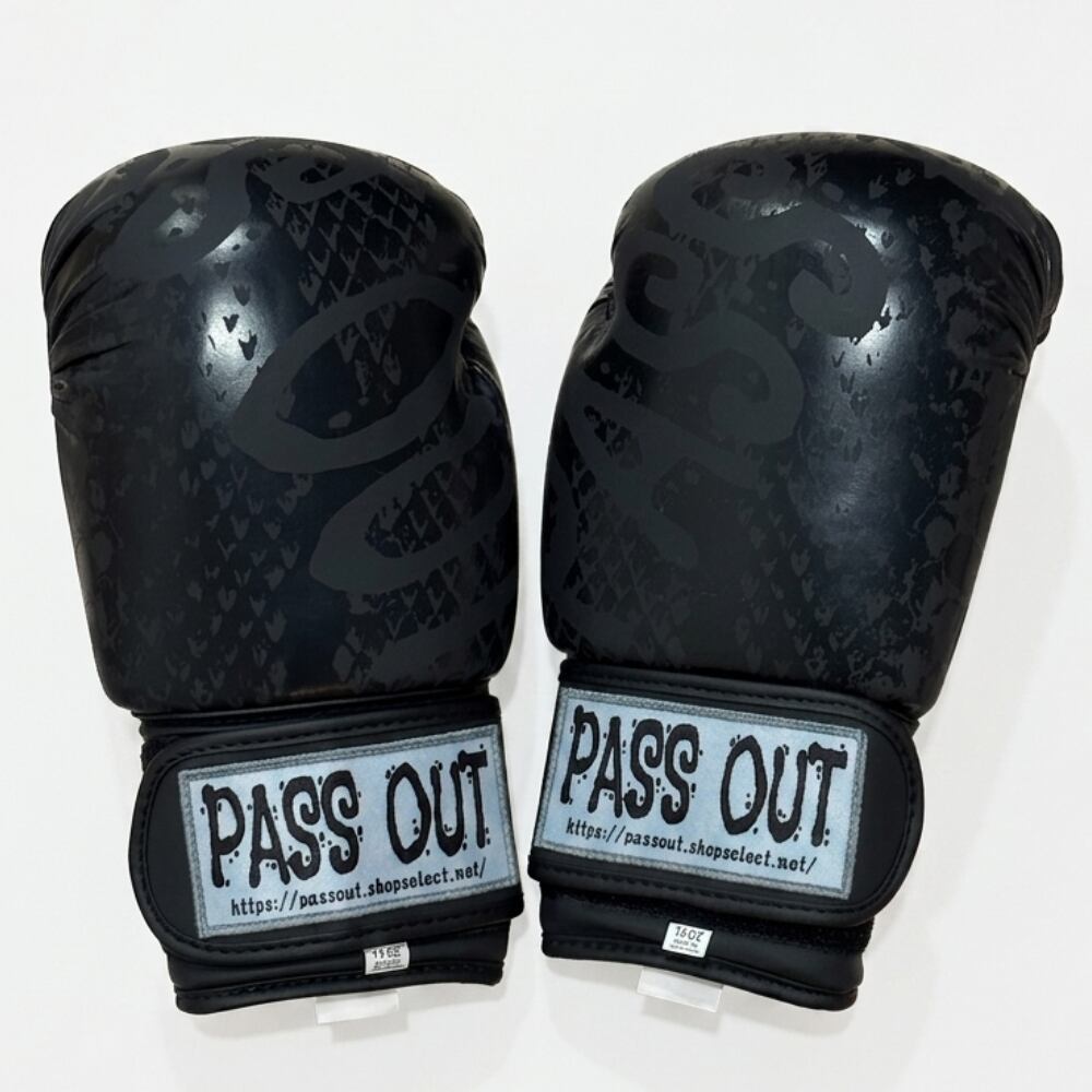 PASS OUT パウンドグローブ [パイソンデザイン] オープンフィンガー