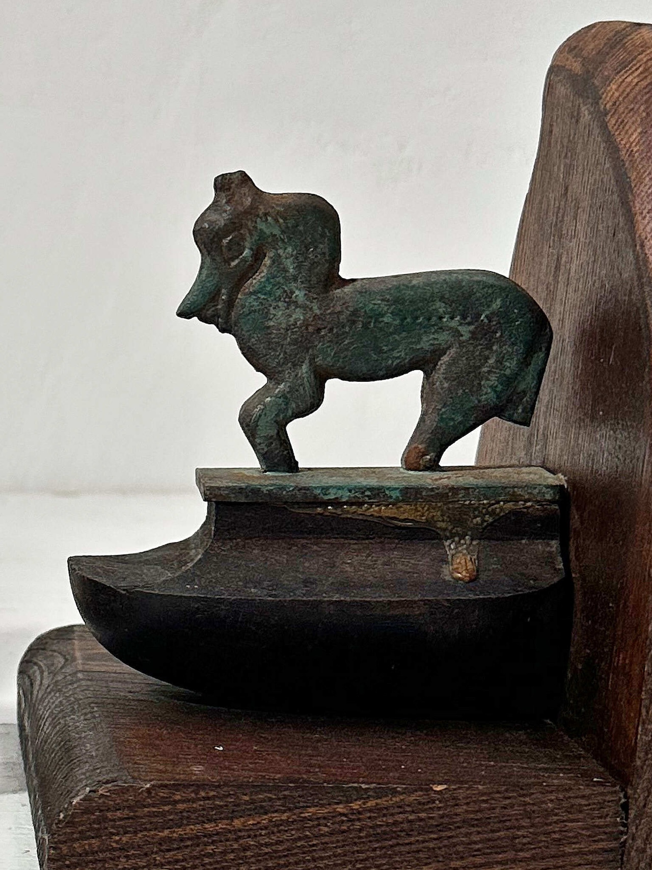 お馬さんの木製ブックエンド（ペア）