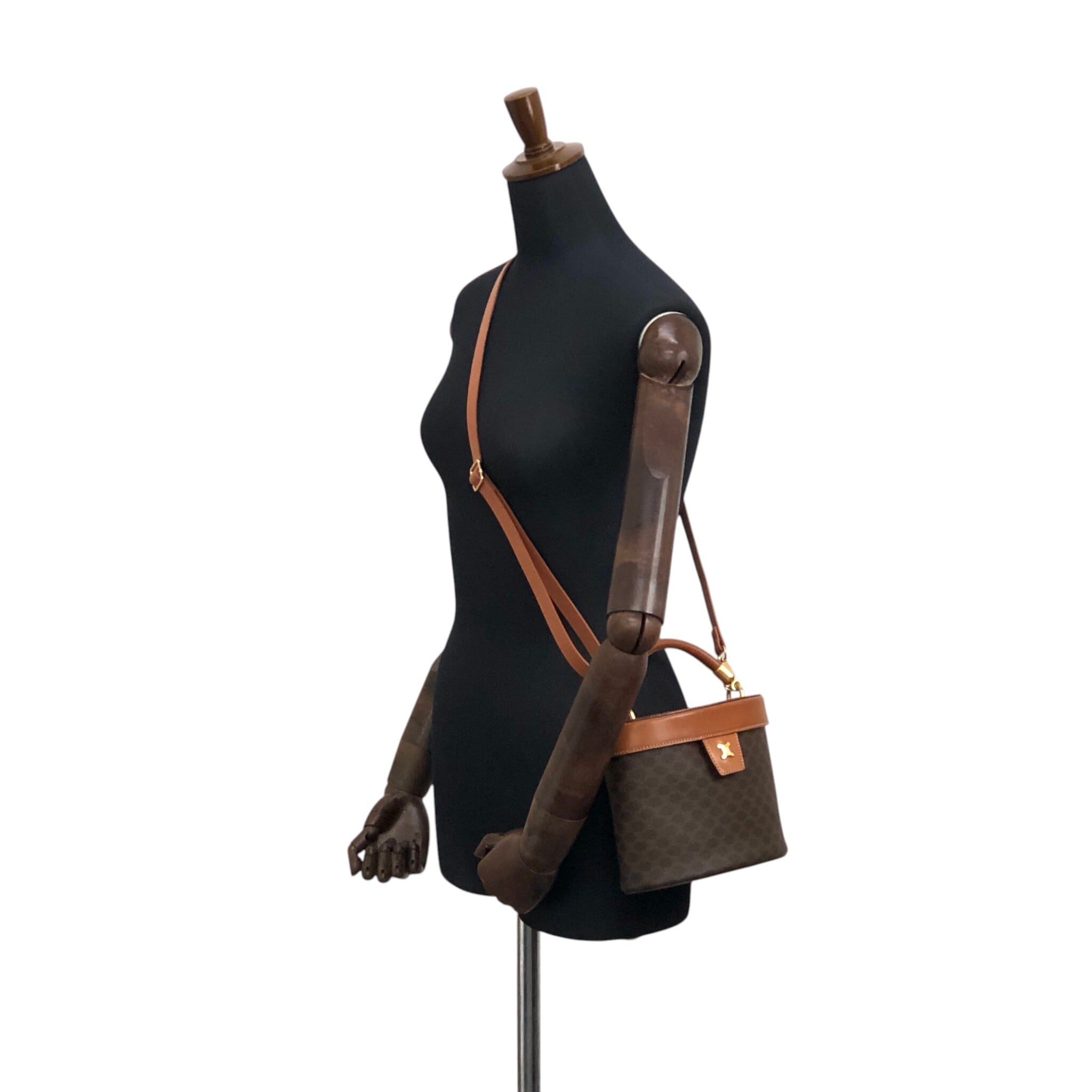 CELINE セリーヌ マカダム ショルダーバッグ ブラウン トリオンフ PVC