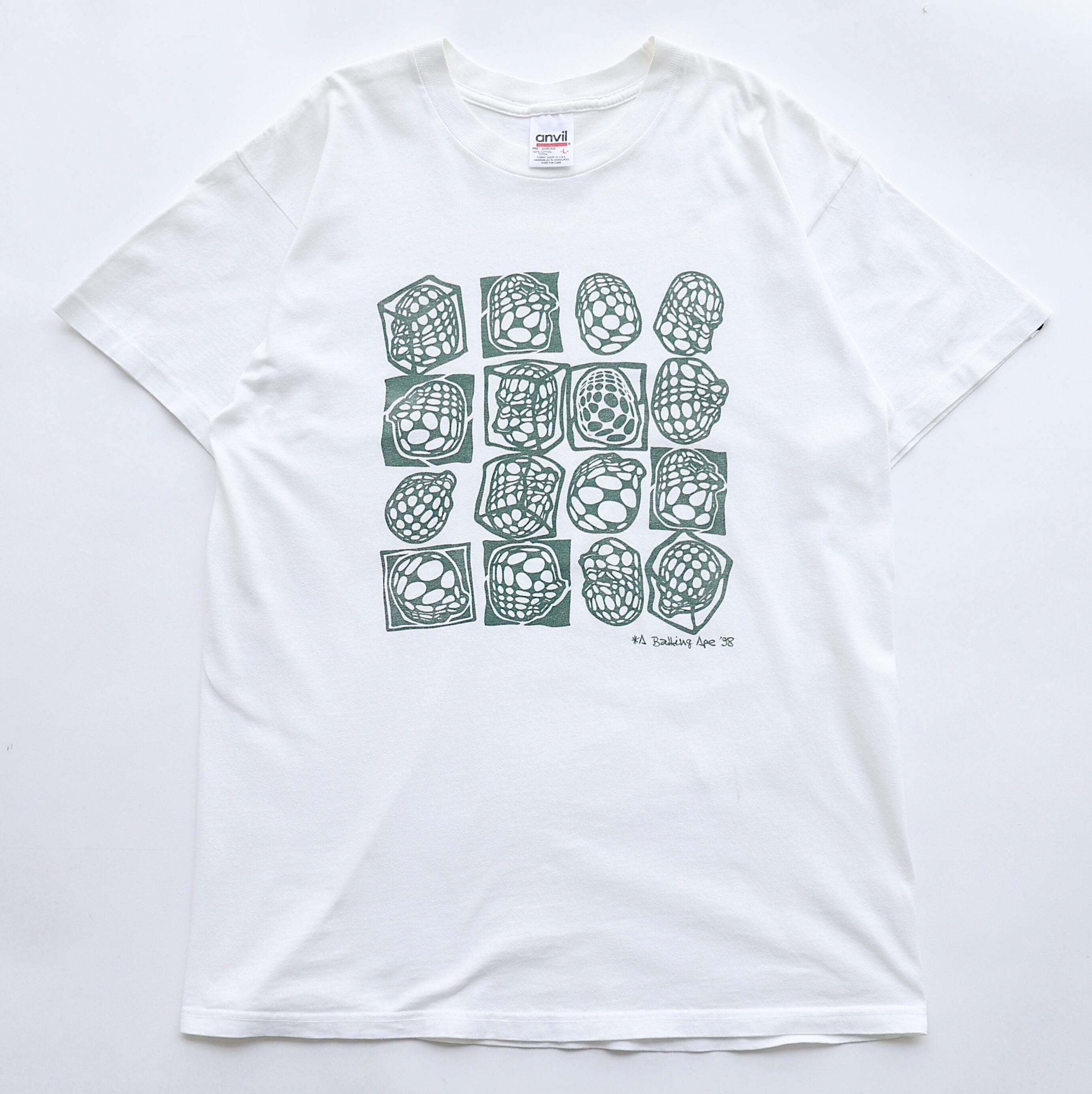 90-00S A BATHING APE DESIGN TSHIRT