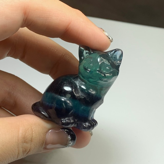 在庫SALE☆3.ちょこんと座っている可愛いフローライトねこ