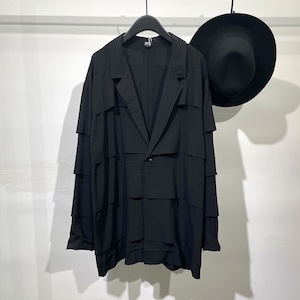 Trench coat street style