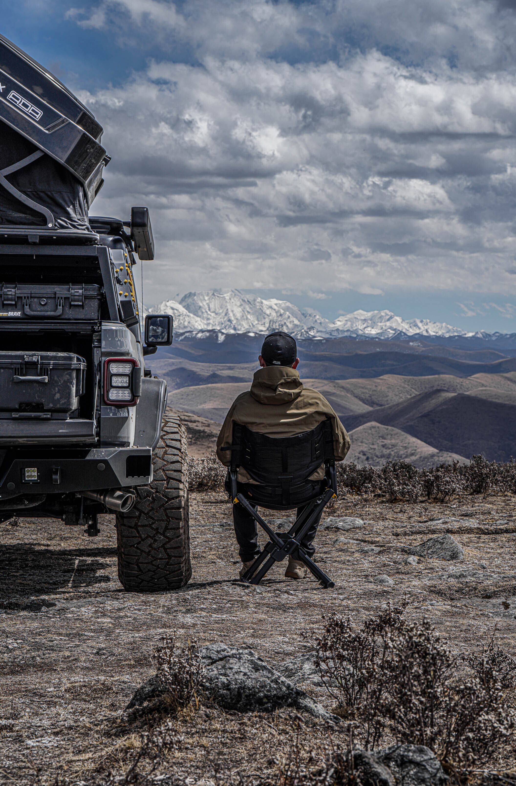 Arcane Warrior _ LANDING Camping Chair | Geek Field