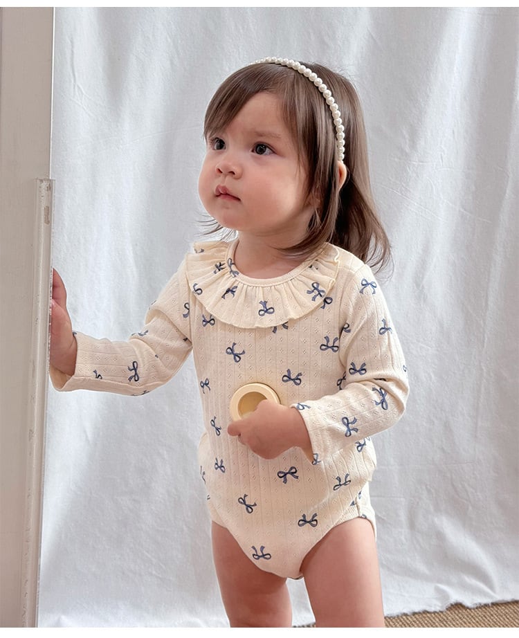 フリル襟ロンパース