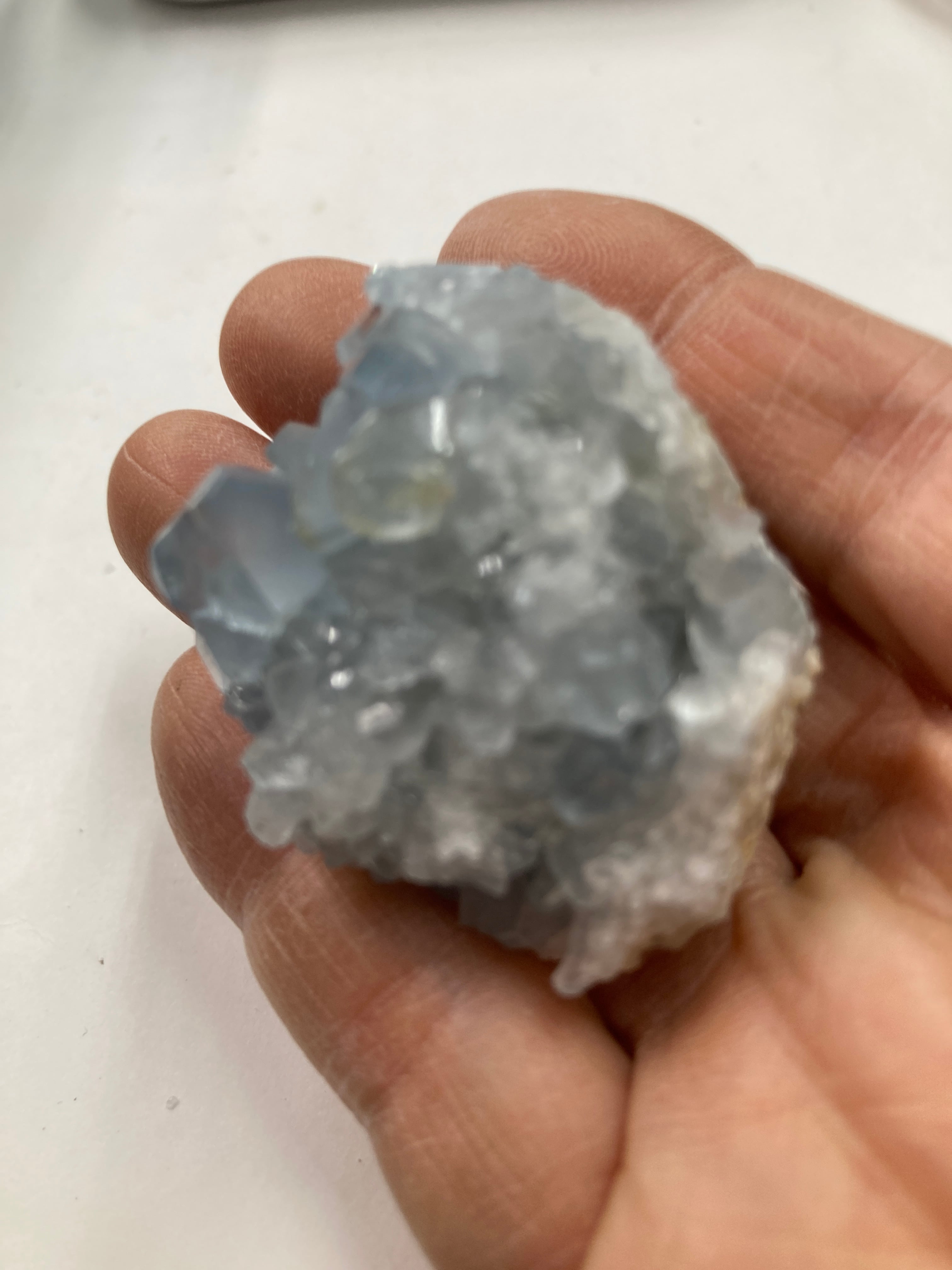 フィッシュテール　セレナイト　天然石　原石　クリスタル　アイリスクォーツ　虹 SH0084 【限定価格】 フィッシュテールセレナイト 147．2g