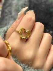 Heart ring