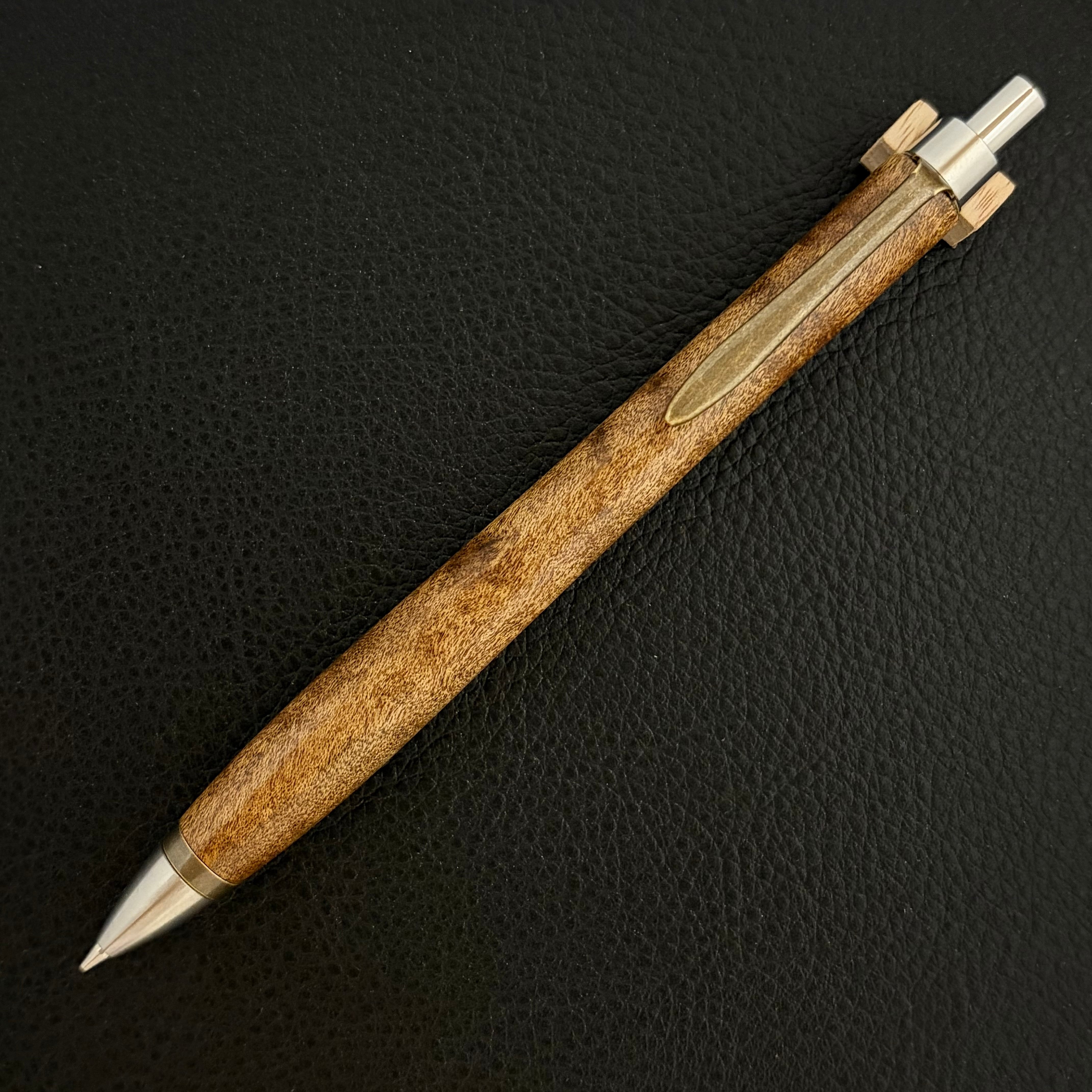 ペンシル「炭（すみ）」 | 匠衆・朱椿粋