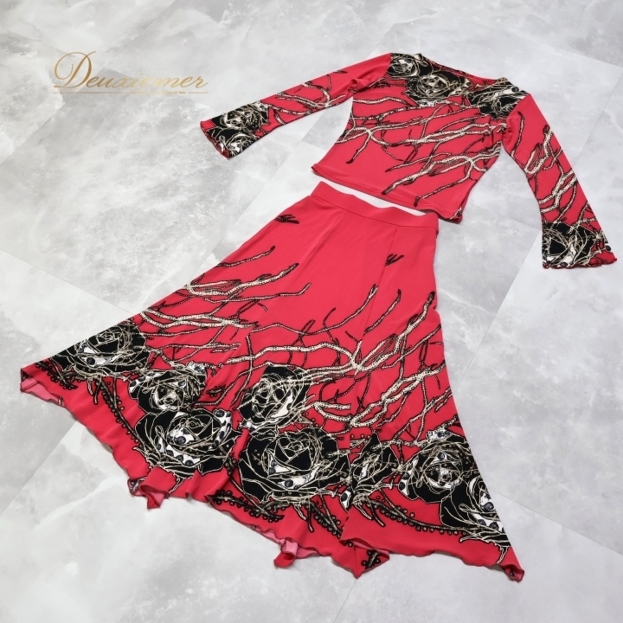 社交ダンス 衣装 ツーピース チャコットロイヤルダンス Chacott ROYAL DANCE ピンク系 花柄 伸縮 上品 高級感 華やか 日本製 黒 白 金 ストレッチ パーティー 長袖 セットアップ 上下セット レッスン ブラック系 ホワイト系 ゴールド系