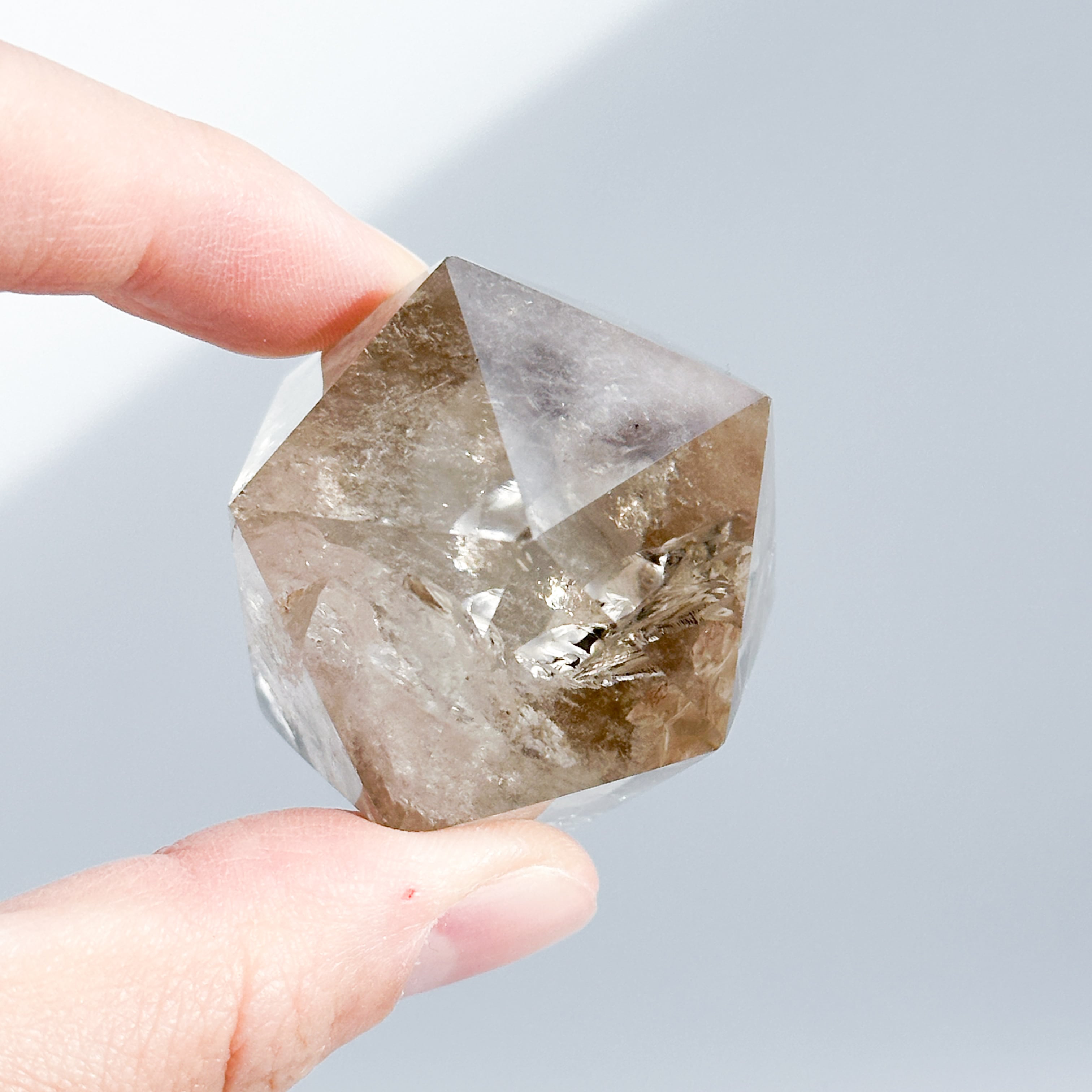 ミナスジェライス産スモーキークォーツ 正二十面体32◇ Smoky Quartz