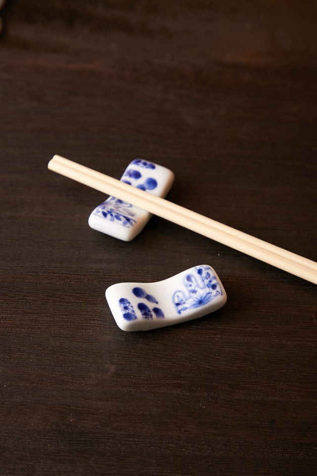 飛びひさご　まくら型 箸置き　日本製 美濃焼【送料無料】