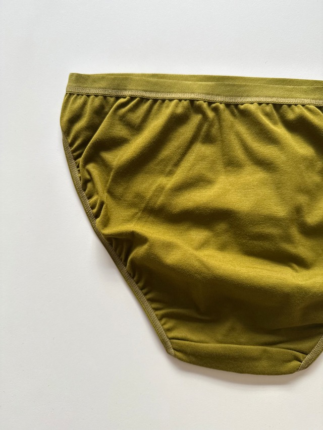 OVERNEATH/Briefs007 Moss