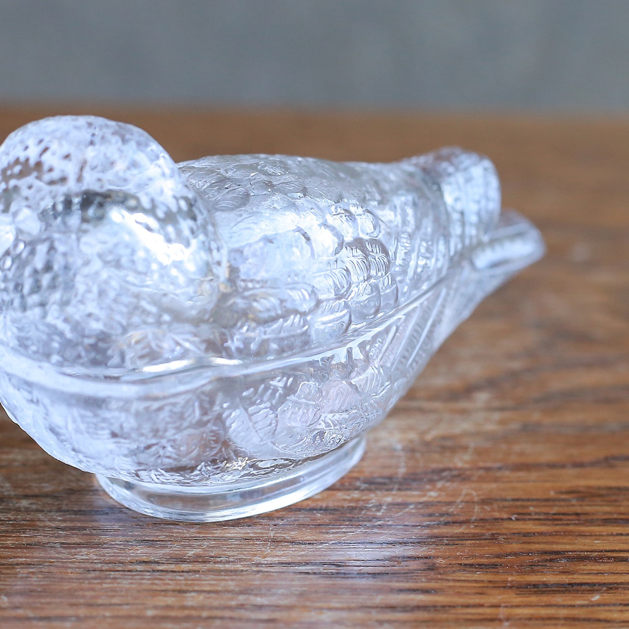 パカッと開く、ガラスの小鳥 1