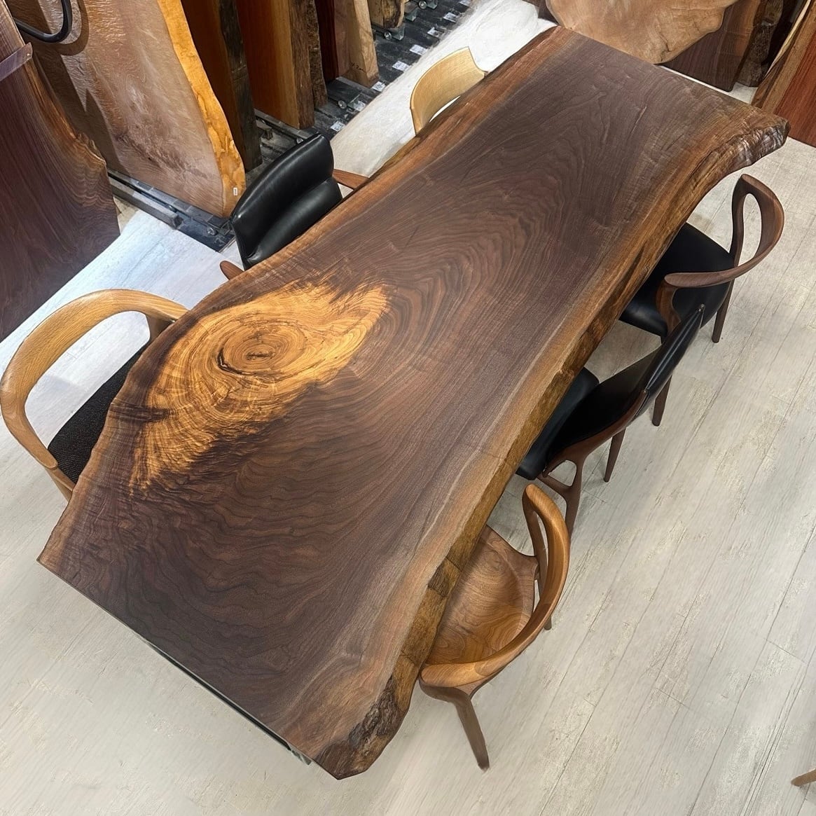 ウォールナット_2320×700-930×48_浅草本店_テーブル天板/一枚板 261621 ウォールナット_2320×700-930×48_浅草本店_テーブル天板/一枚板 261621