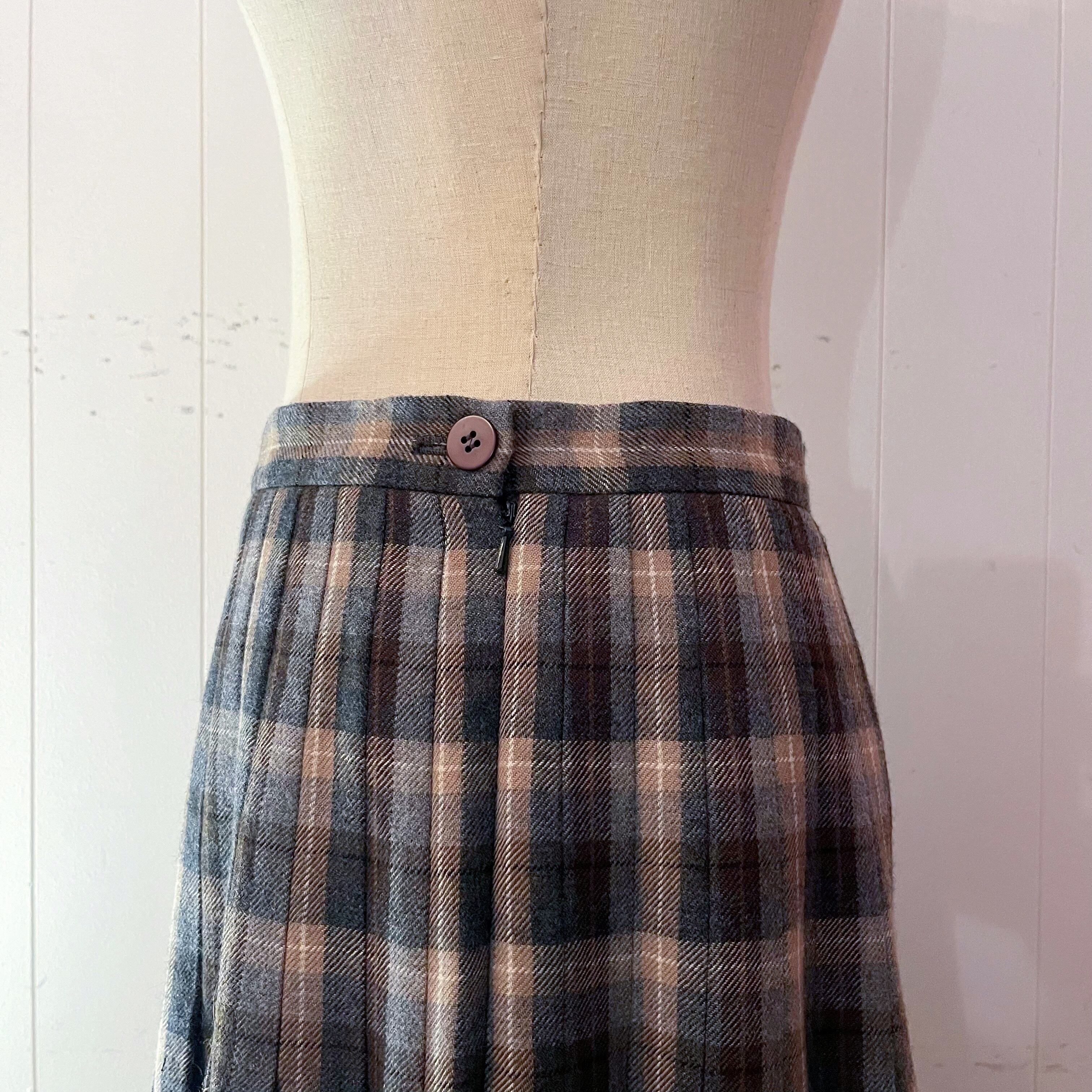 brown check tuck wool skirt