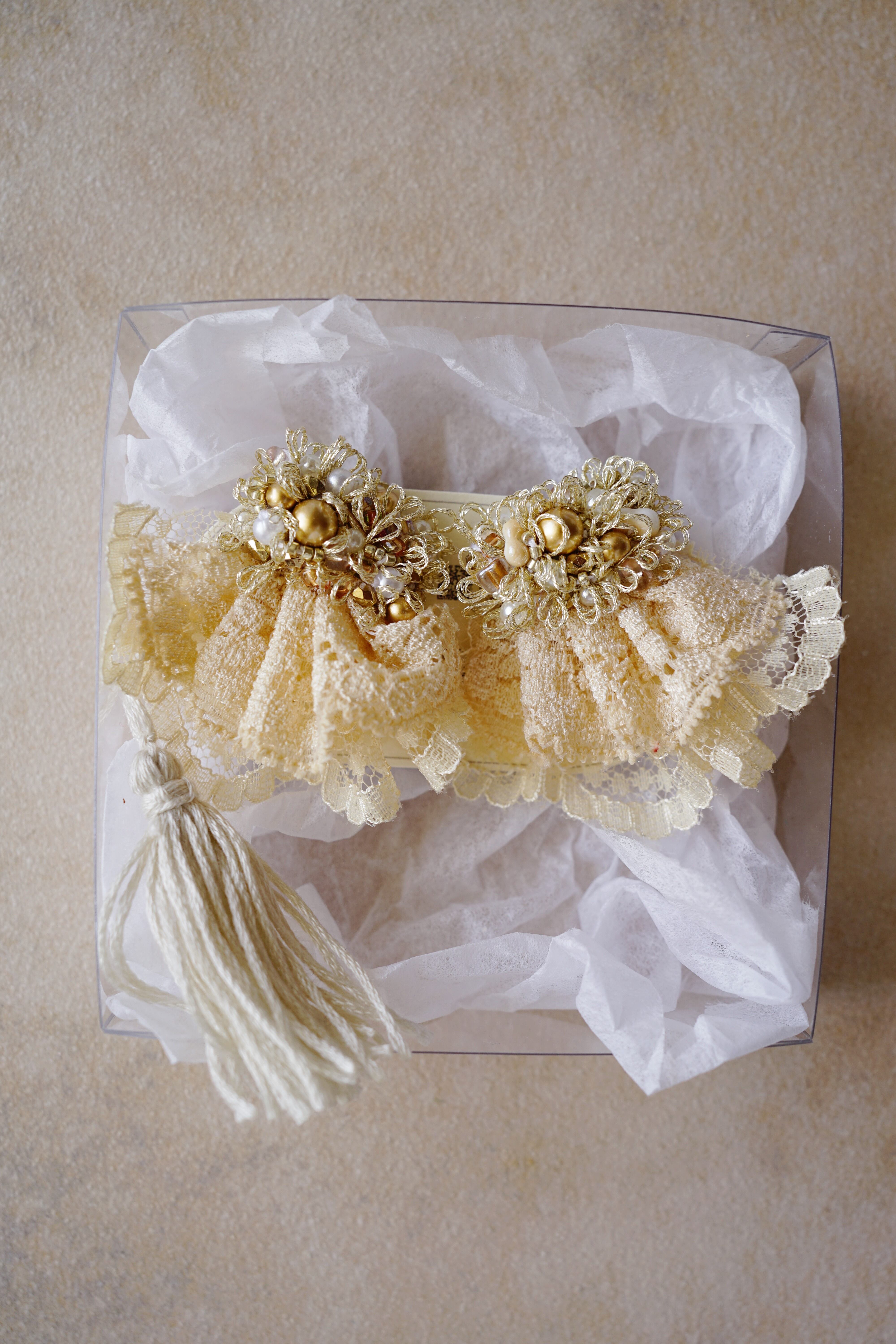 cream lace white/ ピアス