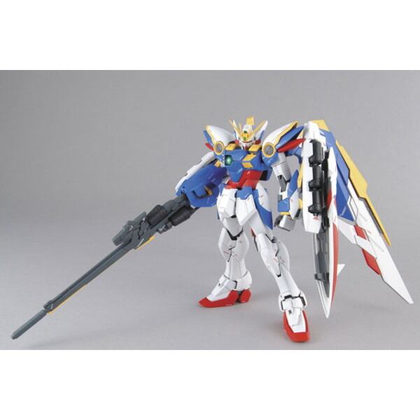 予約:11月17日より順次発送】MG ウイングガンダムEW版 ガンプラ