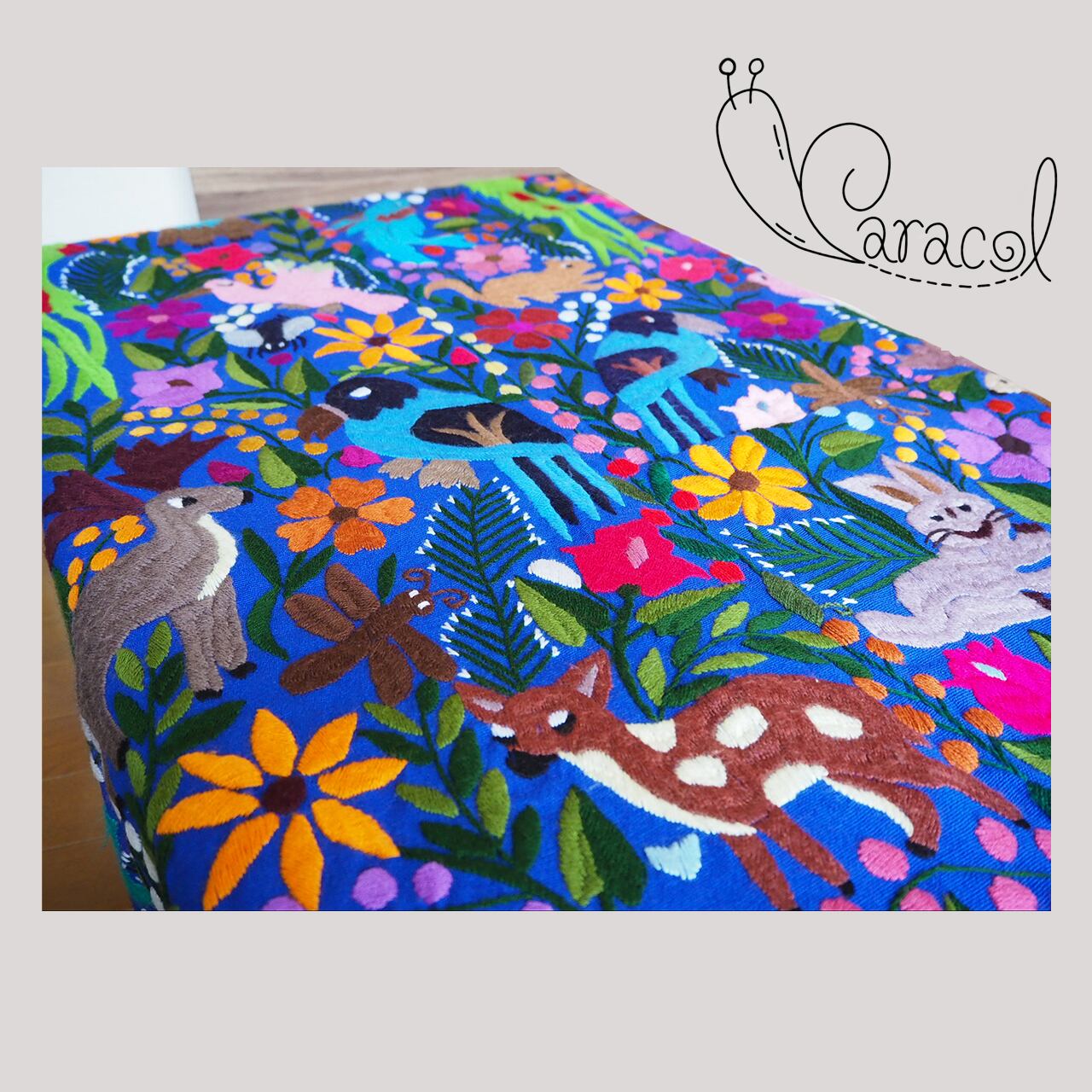 オトミ刺繍タペストリーテナンゴ刺繍 メキシコ刺繍 マルチカバー