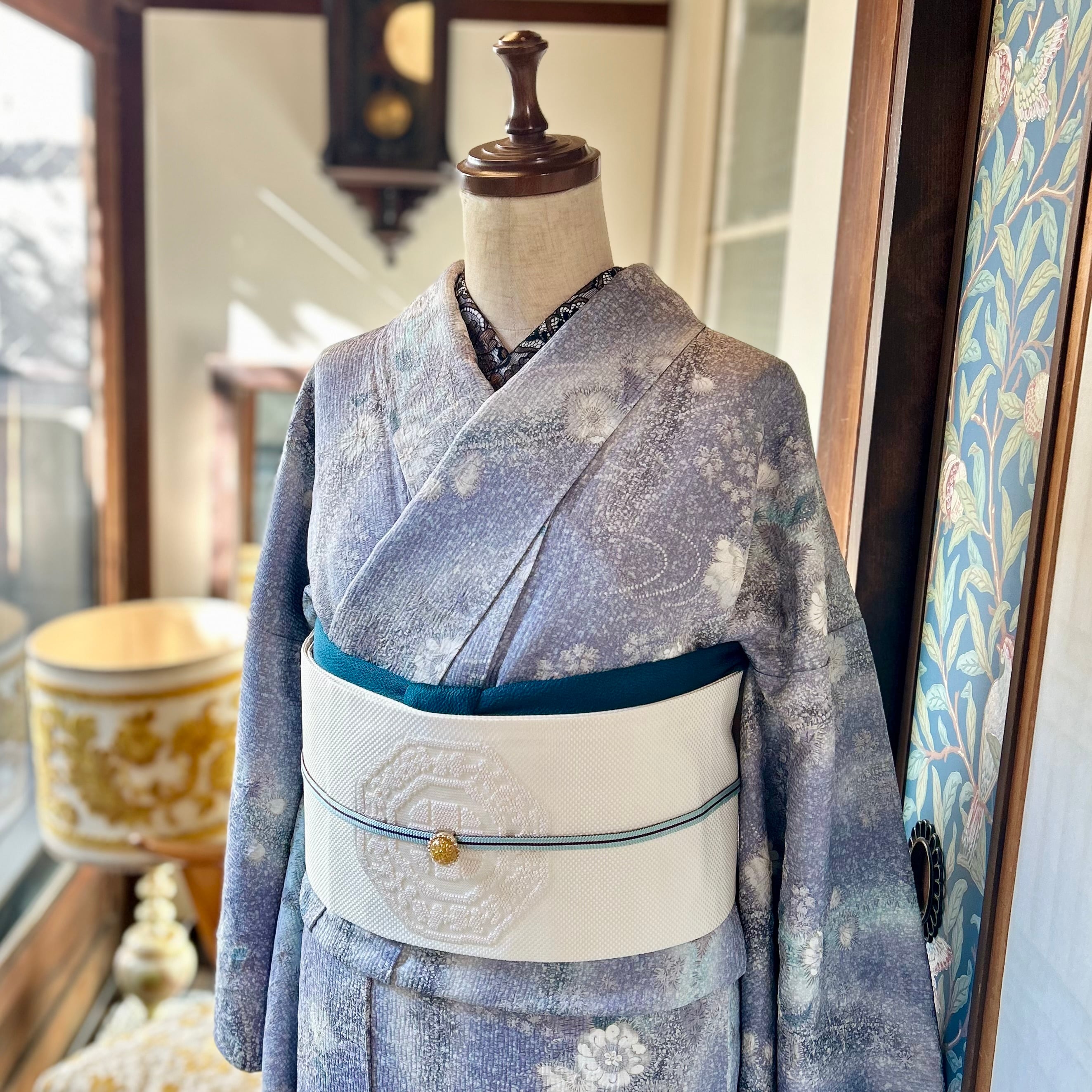 粉雪*相良刺繍 さがら刺繍 ホワイト 白 リサイクル名古屋帯 粉雪*相良刺繍 さがら刺繍 ホワイト 白 リサイクル名古屋帯
