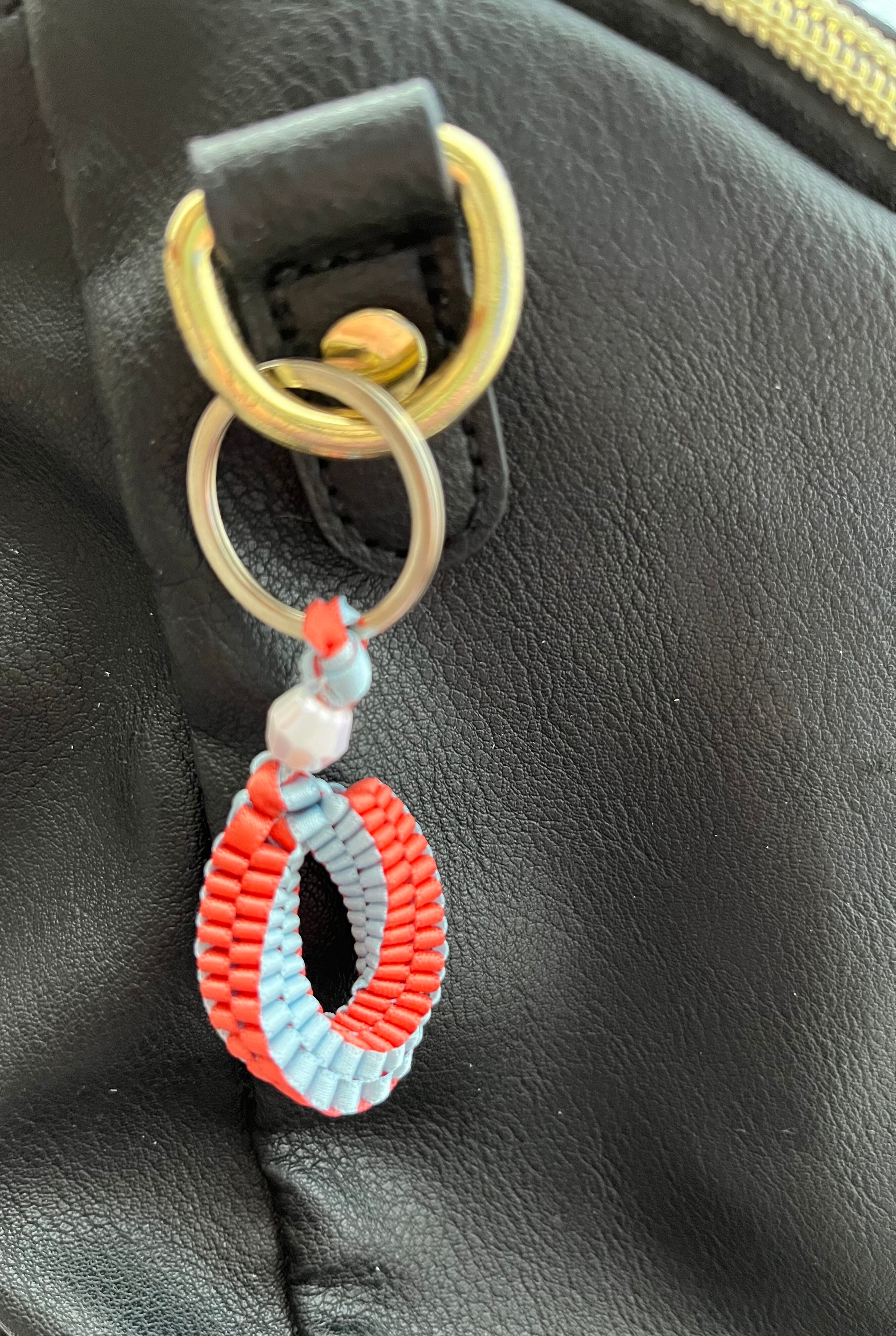 リボンレイキーホルダー | fitsky - かわいいアクセサリーのお店