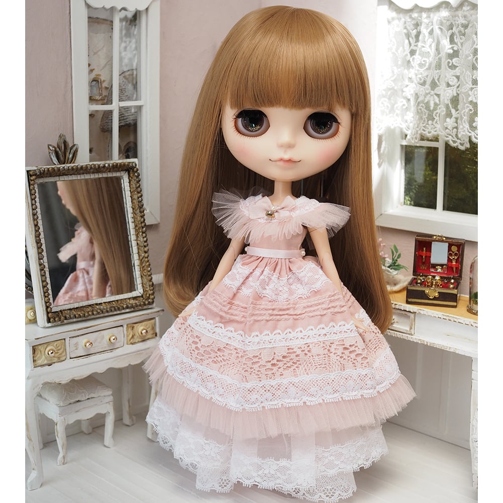 ネオブライス ウィッグ くるりんロング ミルキーブラウン(MiB) 10インチ/ドール Blythe | Bonbon rouge Doll wig  shop powered by BASE