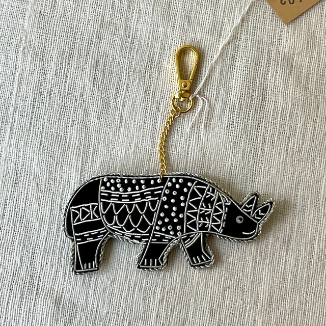 ザリ刺繍キーホルダー(サイ)