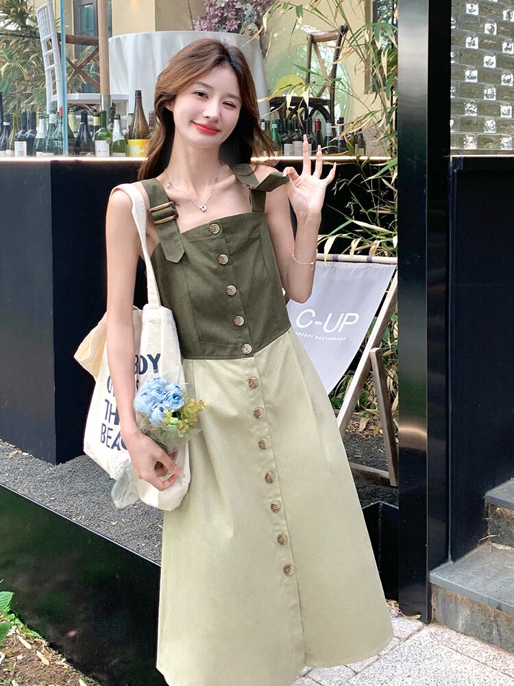 バイカラーグリーン＆カーキキャミソールワンピース | 韓国/ワンホン  