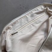 【受注予約:7月中旬入荷予定】fake leather shoulder bag/ ecru