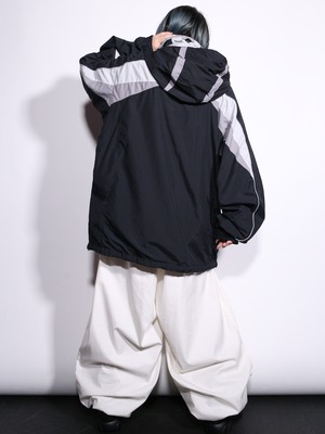 "Colombia" monotone coloring mountain parka
