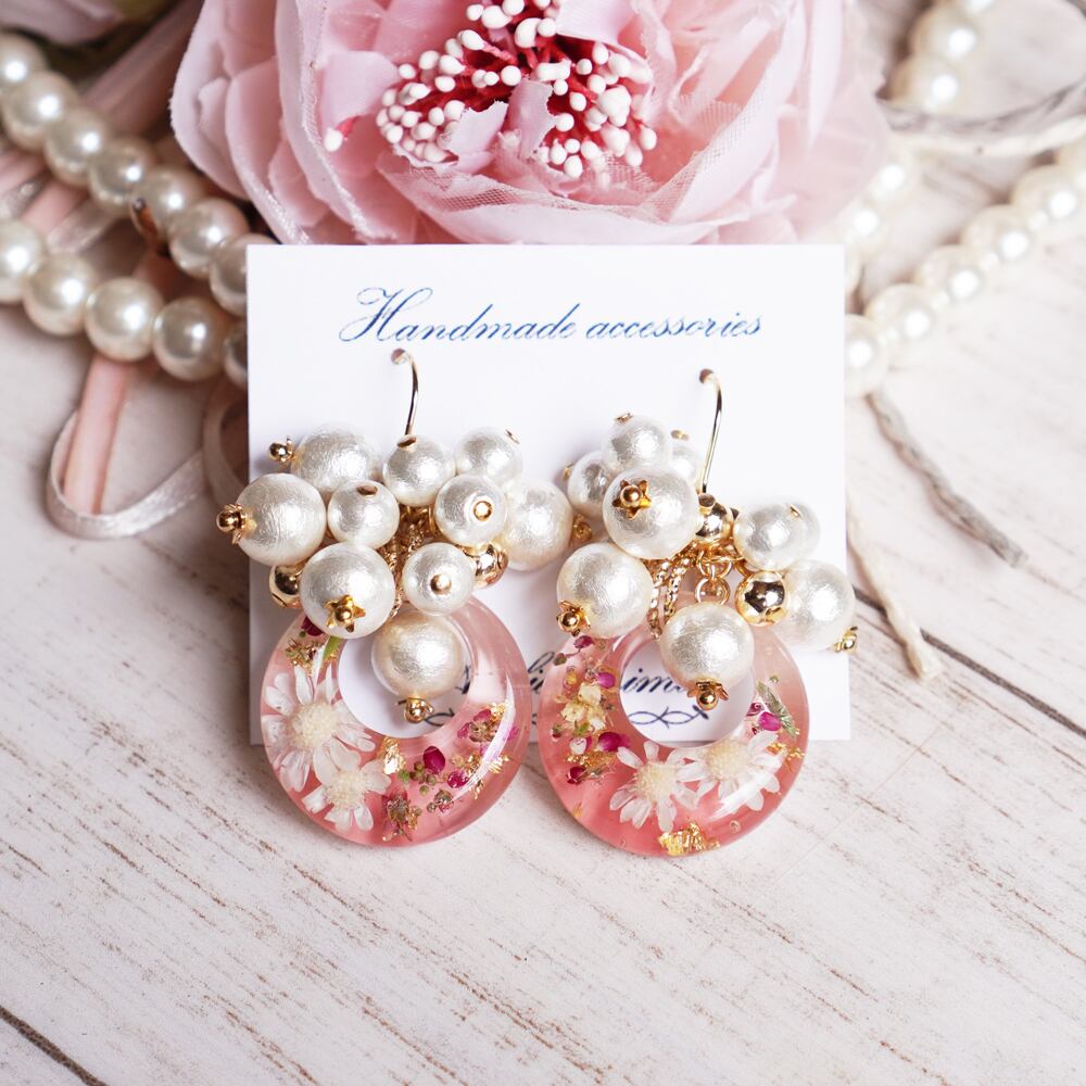 【Ray掲載】お花のフープとじゃらじゃらコットンパール ピアス イヤリング(品番2101PK075) ドライフラワー/レジン