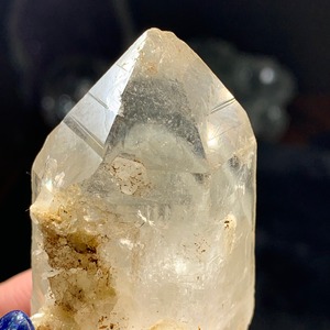 貫入水晶☆希少なホワイトファントム・無研磨マニカラン水晶