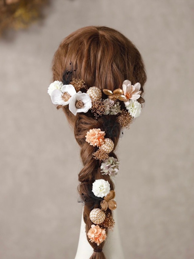 【ツバキ和玉髪飾り　ホワイト】　袴　振袖　成人式　ヘアドレス　ヘアパーツ　プリザーブドフラワー　ドライフラワー　k-0105