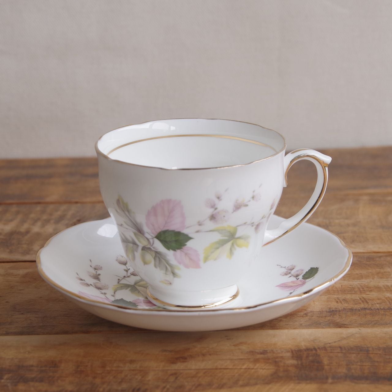 □約3000円 | Flohmarkt フローマルクト