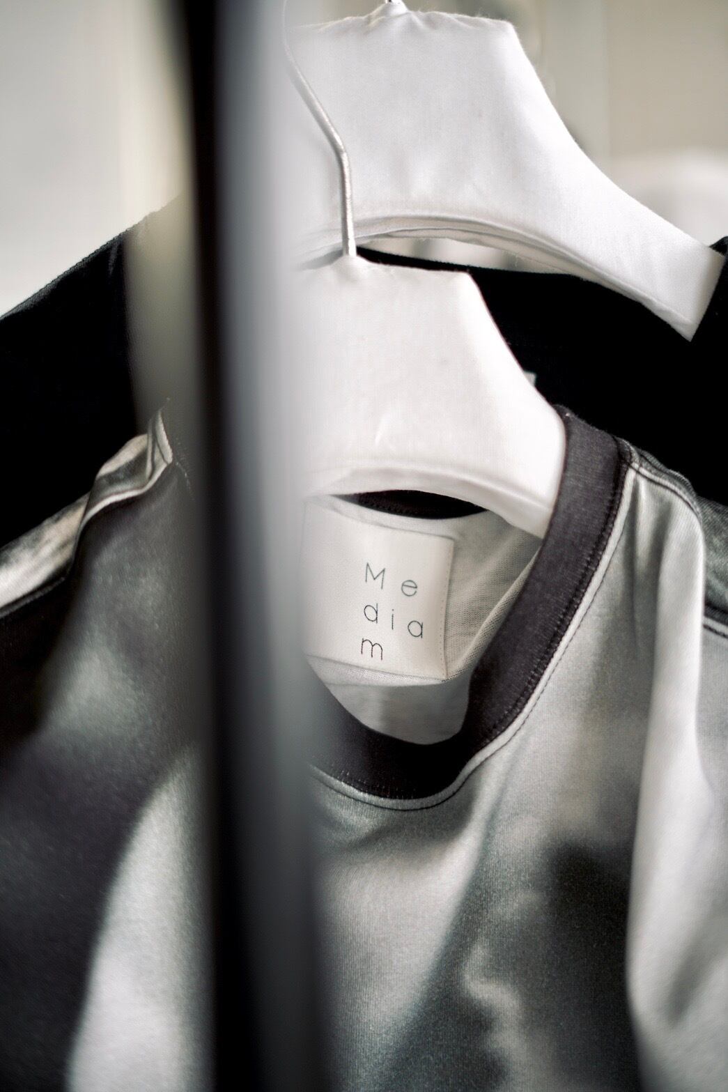 Mediam / Memories Long Tee ( photo ) | JUQUI Online
