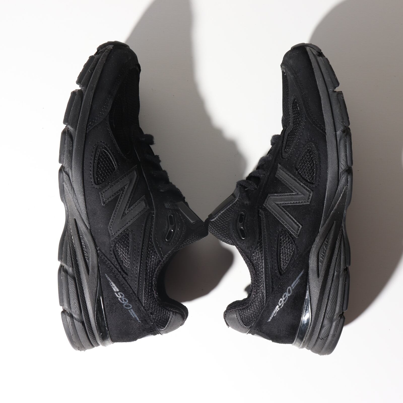 美品 M990BB4 8D 26cm New Balance ニューバランス 黒 トリプル  