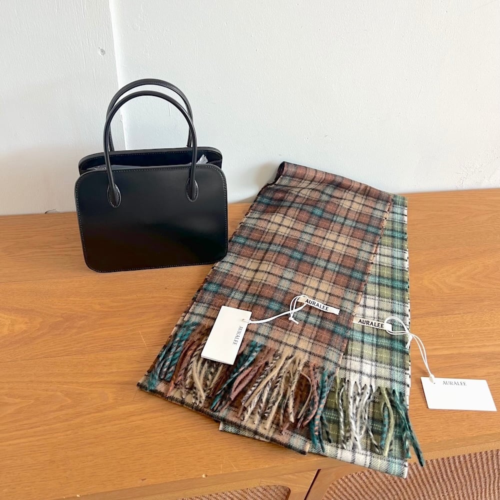 AURALEE/オーラリー・CASHMERE CHECK LONG STOLE | a flat shop