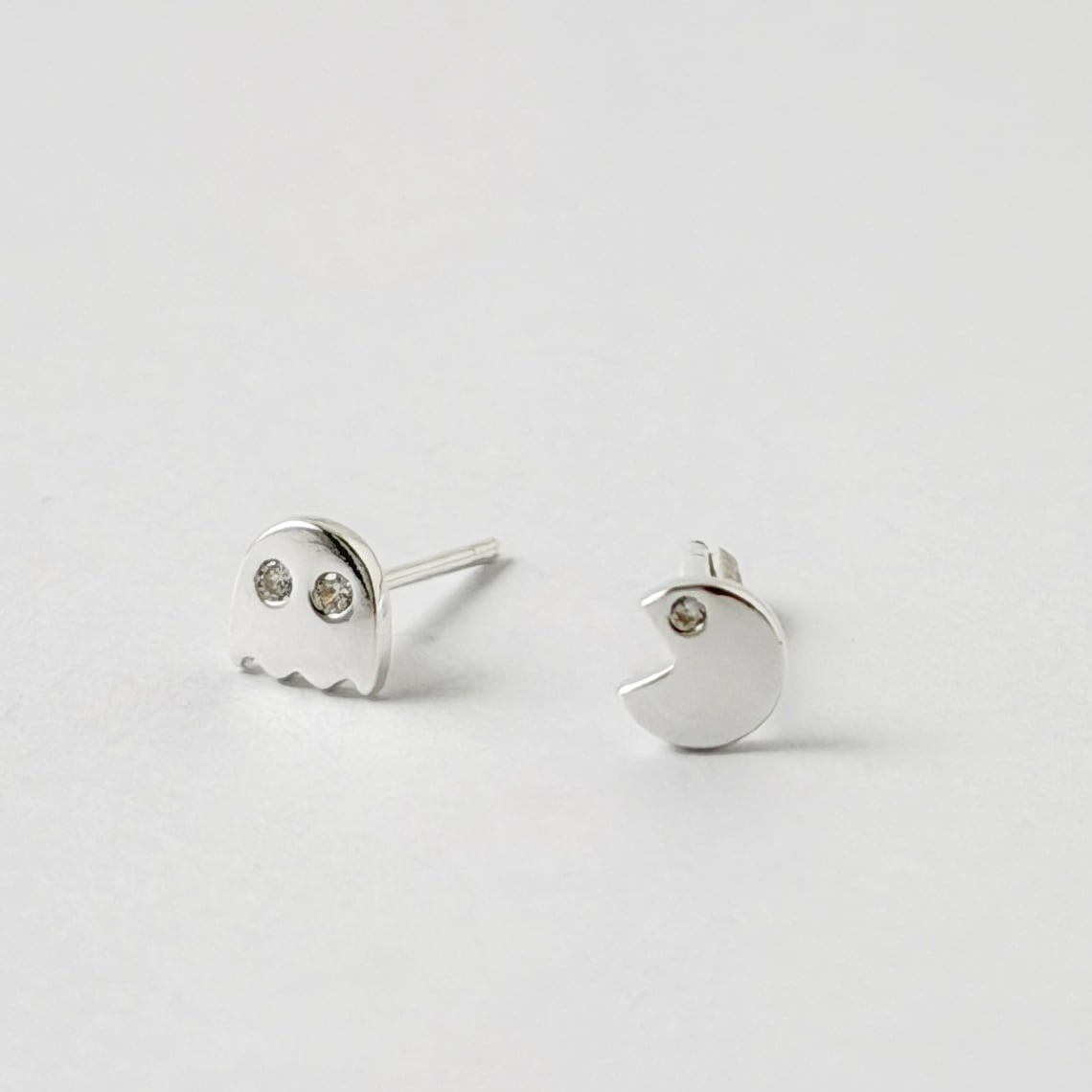 パックマン スタッド ピアス
