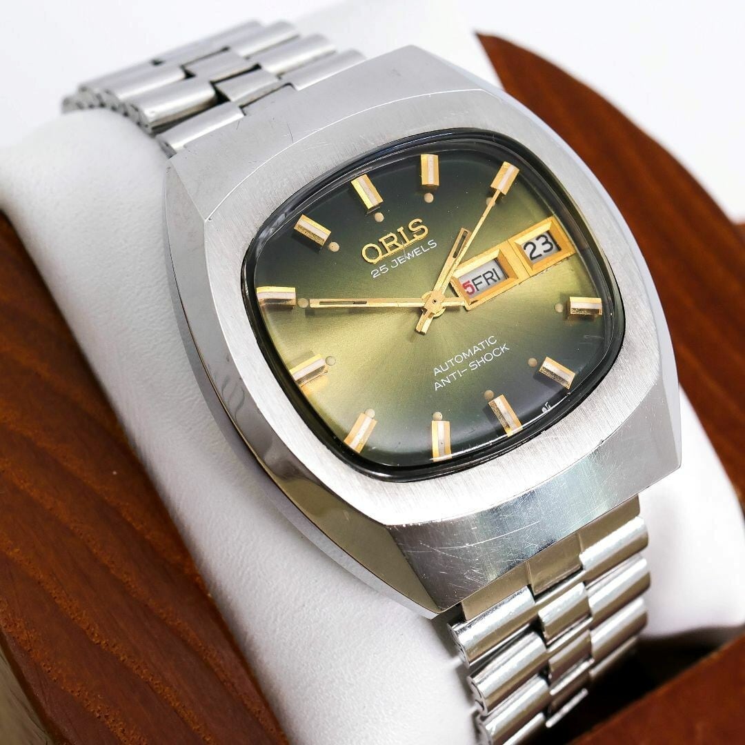ジャンク品 SEIKO KING QUARTZ 腕時計 デイト 水晶マーク370 ジャンク品 SEIKO KING QUARTZ 腕時計 デイト 水晶マーク370